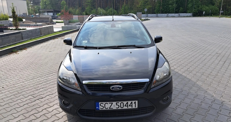 Ford Focus cena 16000 przebieg: 213310, rok produkcji 2010 z Piechowice małe 154